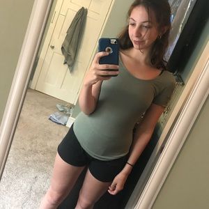 Ribbed Mudd top. Size small.